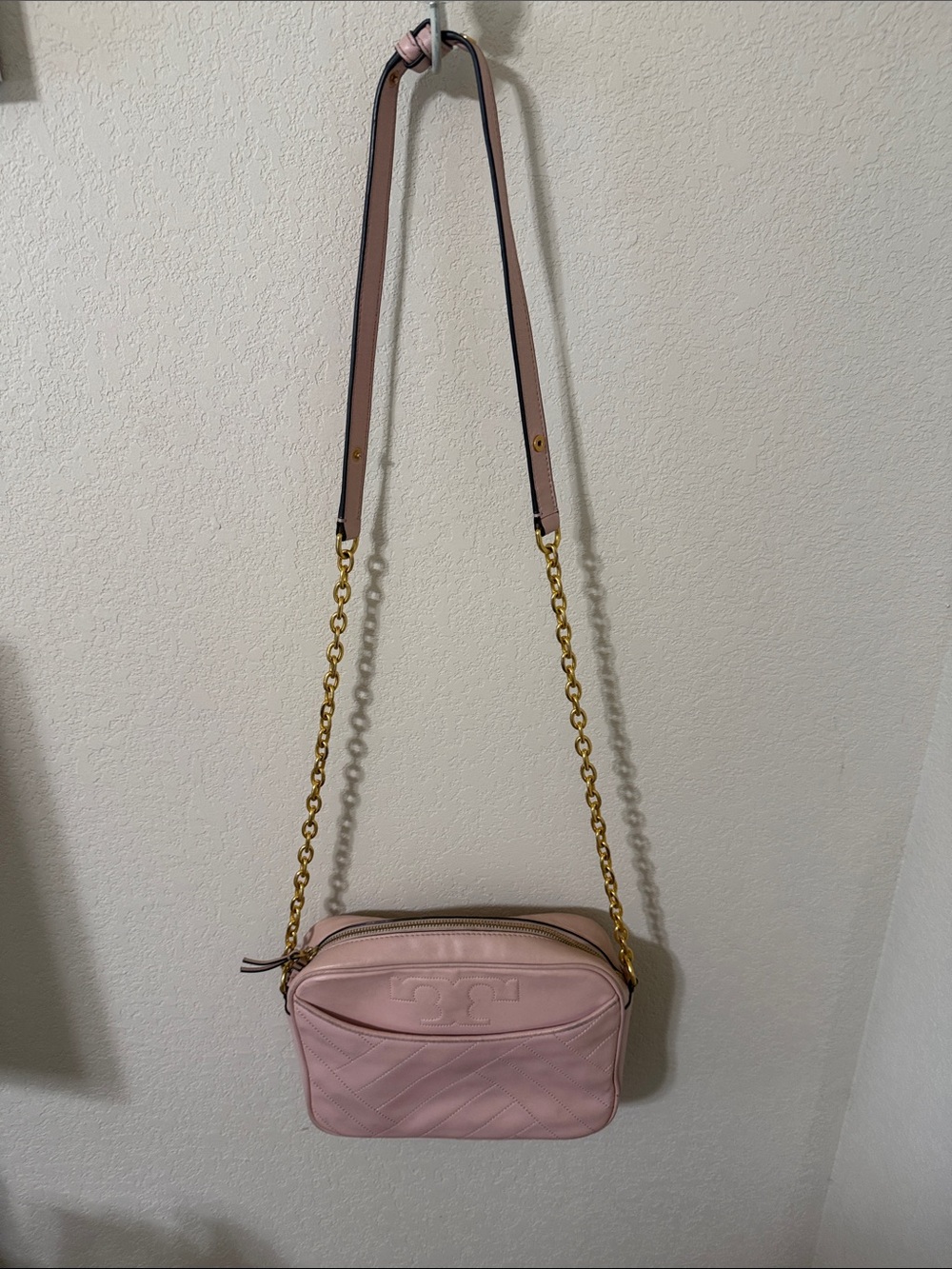 Tory Burch Dusty Pink Quilted Leather Crossbody with Gold Chain